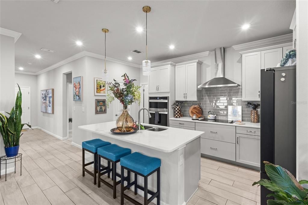 For Sale: $449,500 (2 beds, 2 baths, 1497 Square Feet)