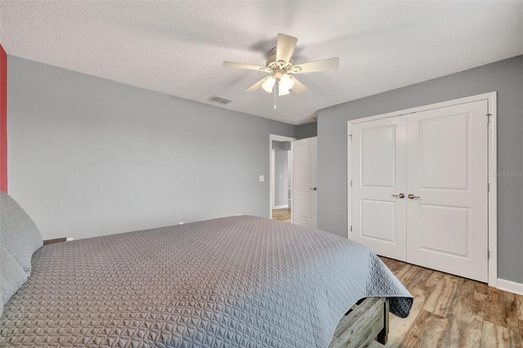 For Sale: $585,000 (4 beds, 2 baths, 3157 Square Feet)
