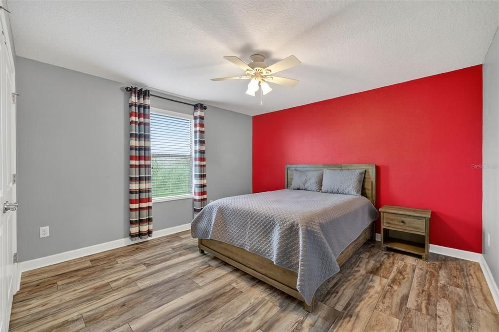 For Sale: $585,000 (4 beds, 2 baths, 3157 Square Feet)