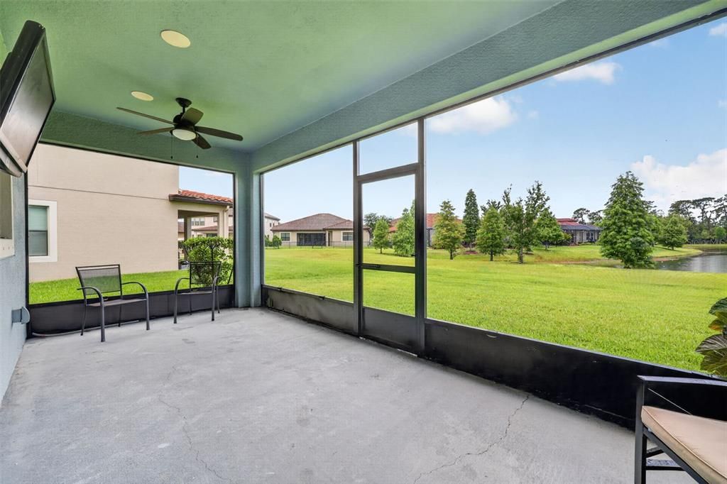 For Sale: $585,000 (4 beds, 2 baths, 3157 Square Feet)
