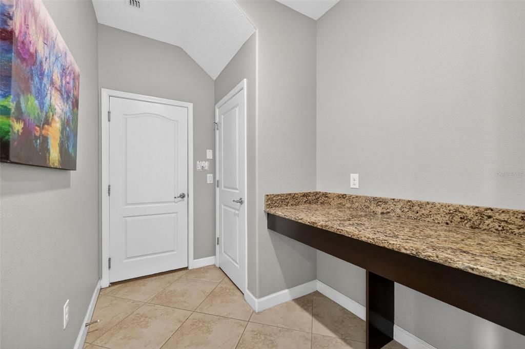 For Sale: $585,000 (4 beds, 2 baths, 3157 Square Feet)