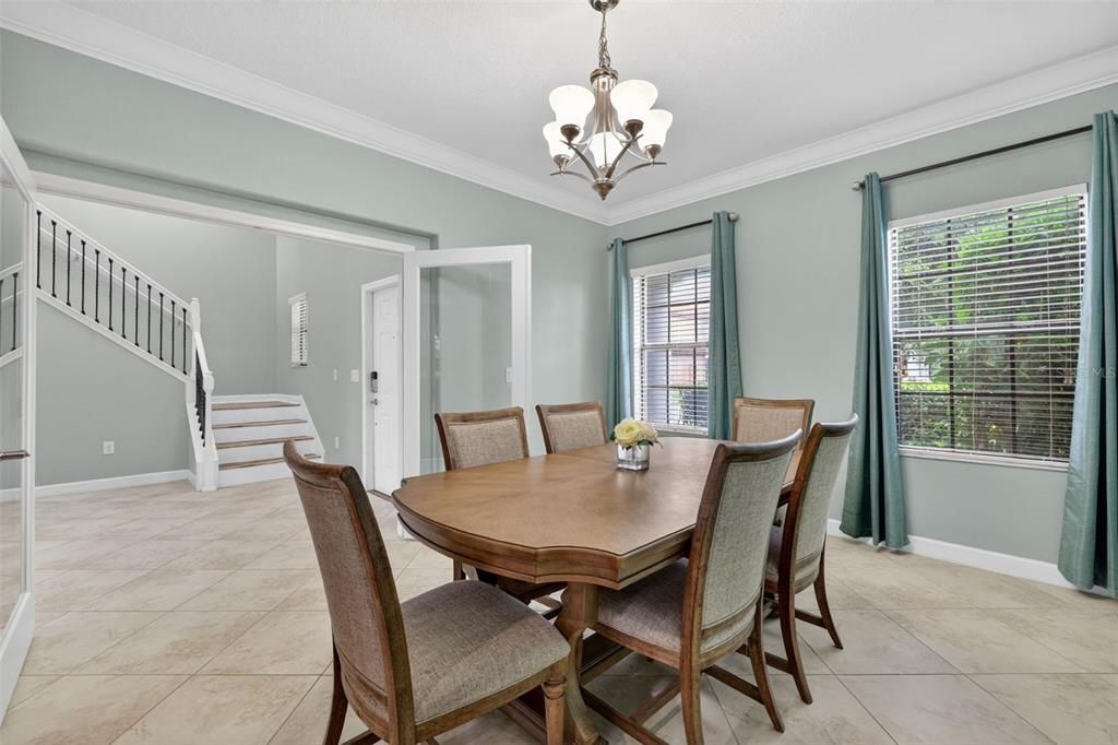 For Sale: $585,000 (4 beds, 2 baths, 3157 Square Feet)