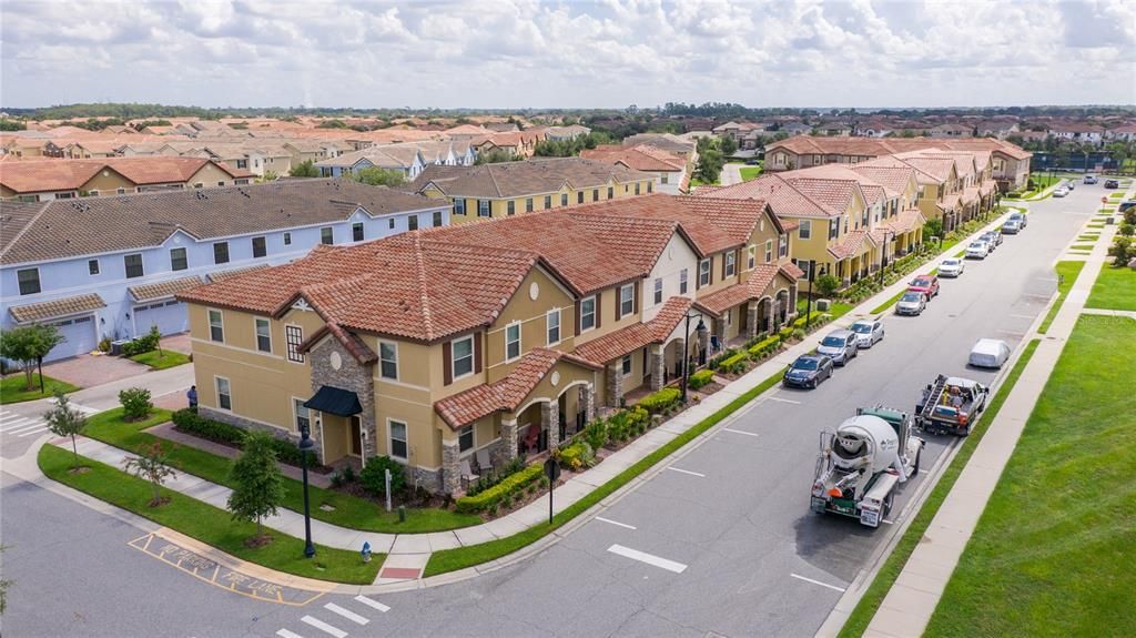 For Rent: $2,500 (2 beds, 2 baths, 1613 Square Feet)