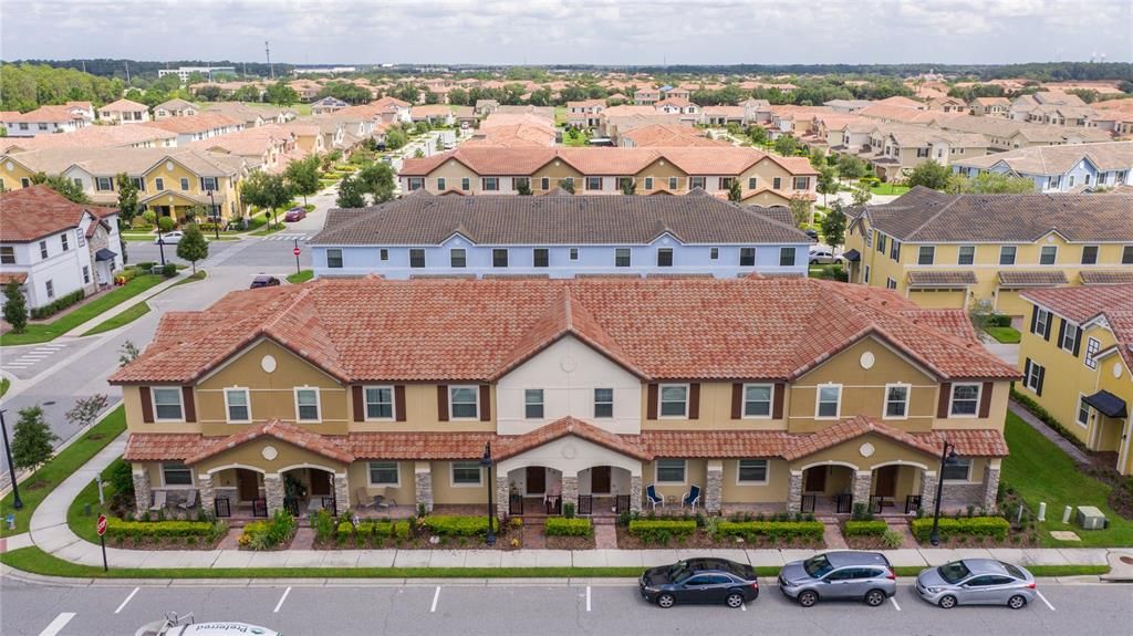 For Rent: $2,500 (2 beds, 2 baths, 1613 Square Feet)