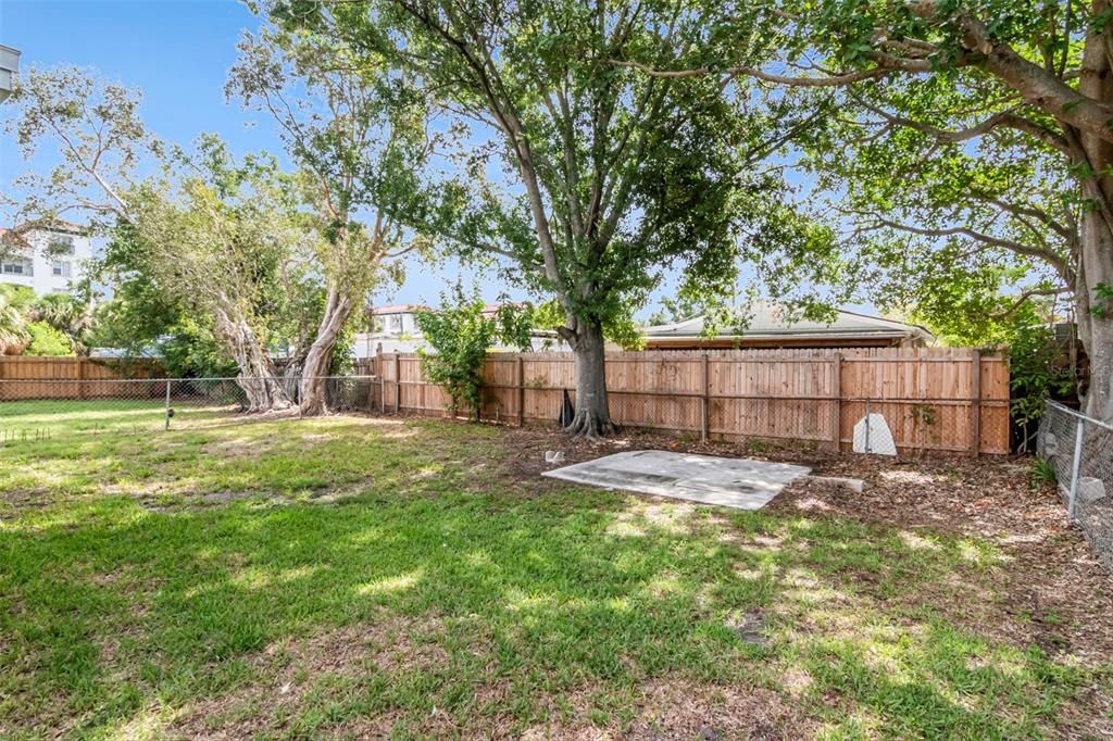 En Venta: $415,000 (4 camas, 0 baños, 1500 Pies cuadrados)