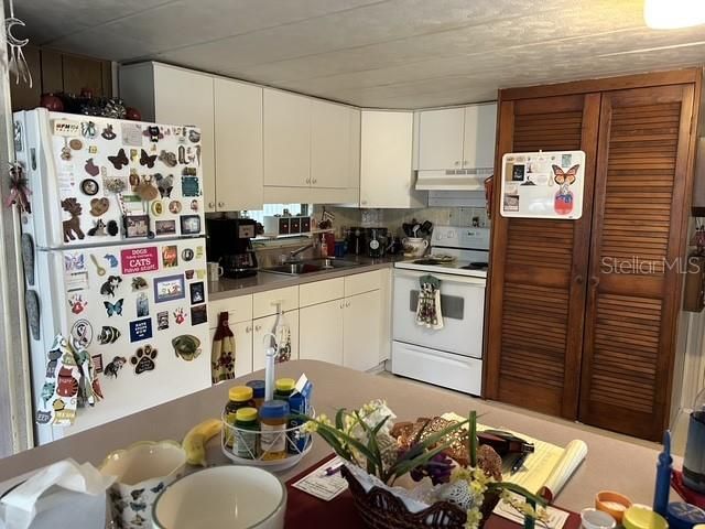 For Sale: $99,000 (3 beds, 1 baths, 1028 Square Feet)