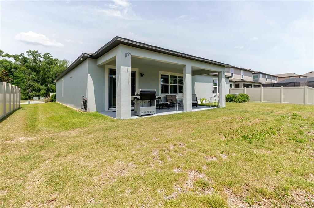 For Sale: $440,000 (4 beds, 3 baths, 2313 Square Feet)