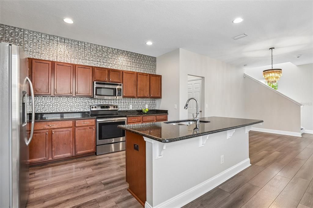 For Sale: $385,000 (4 beds, 3 baths, 2218 Square Feet)