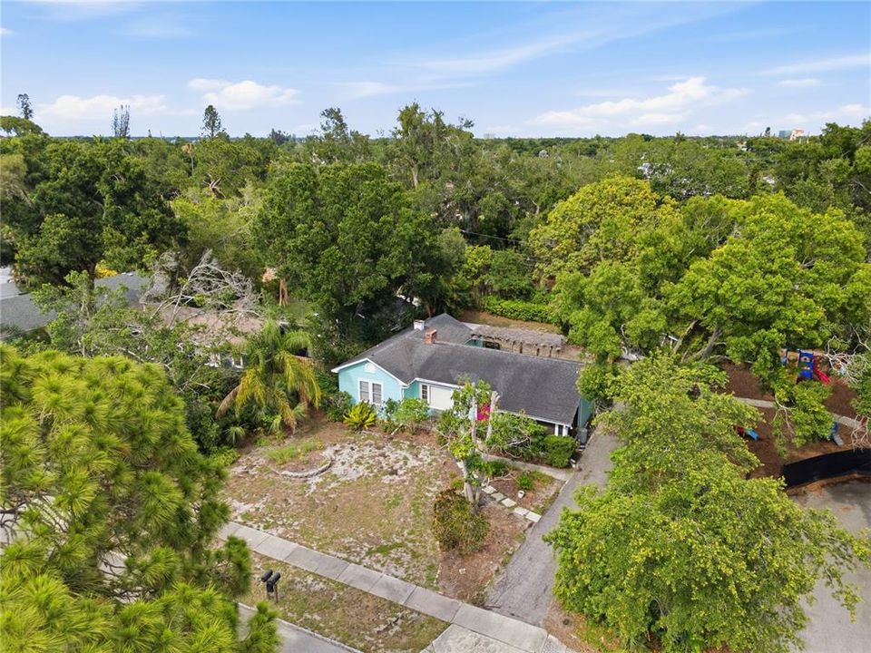 En Venta: $429,000 (2 camas, 2 baños, 1348 Pies cuadrados)