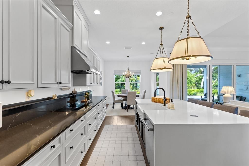For Sale: $999,900 (5 beds, 4 baths, 3460 Square Feet)