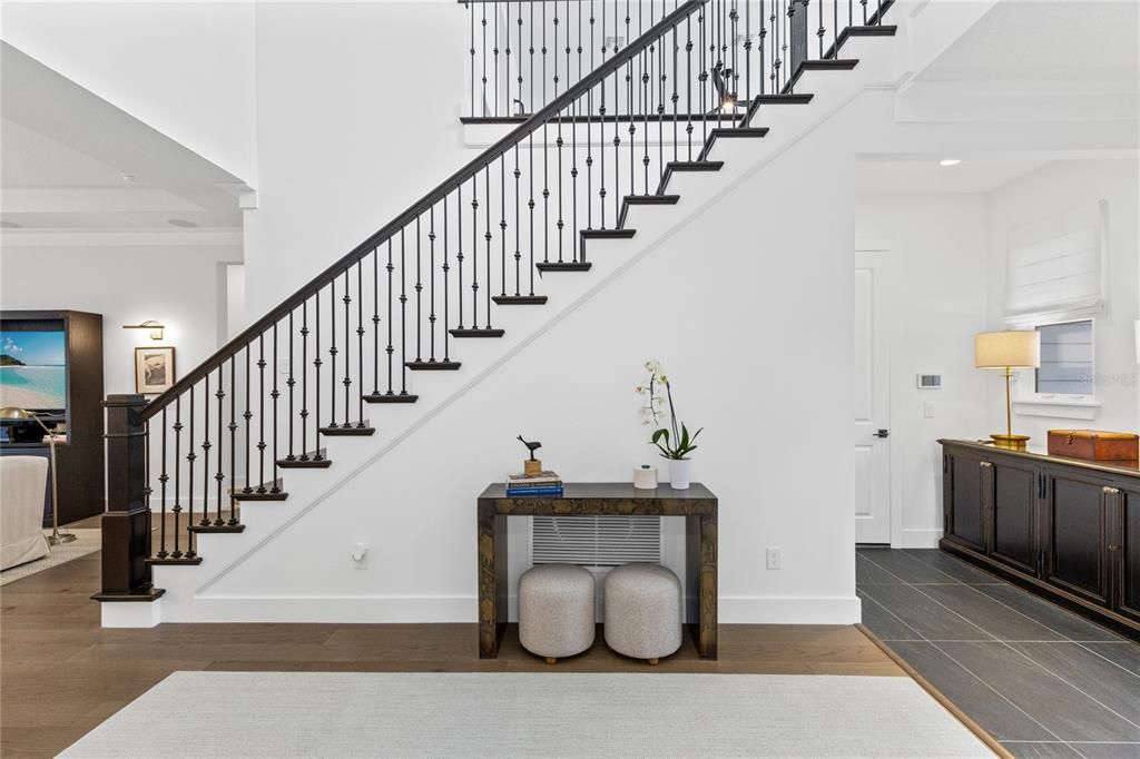 For Sale: $999,900 (5 beds, 4 baths, 3460 Square Feet)