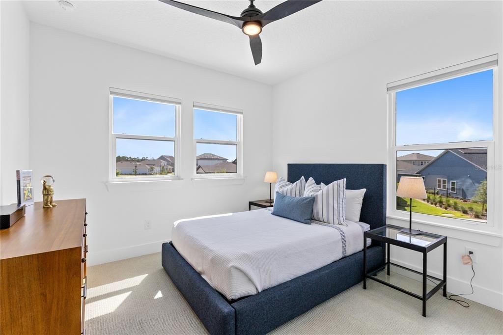 For Sale: $999,900 (5 beds, 4 baths, 3460 Square Feet)