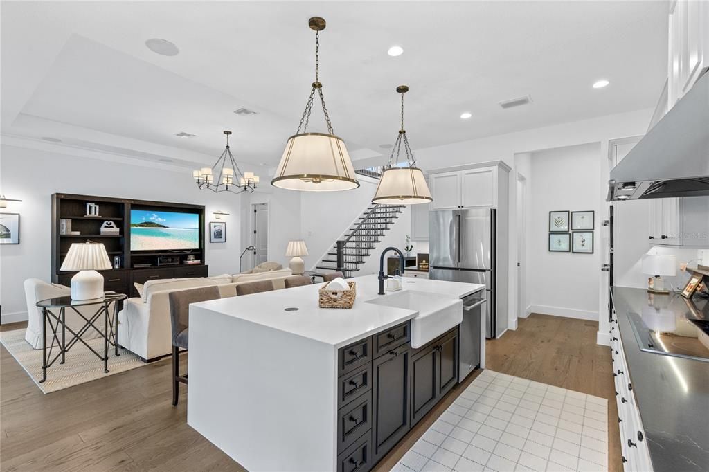 For Sale: $999,900 (5 beds, 4 baths, 3460 Square Feet)