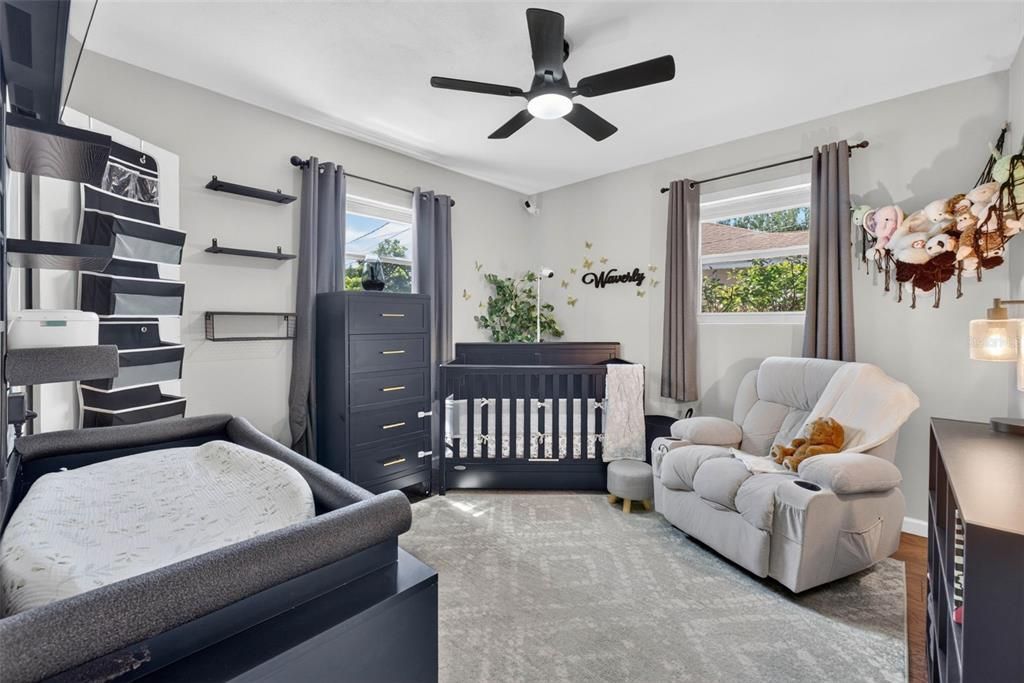 For Sale: $339,990 (3 beds, 1 baths, 968 Square Feet)