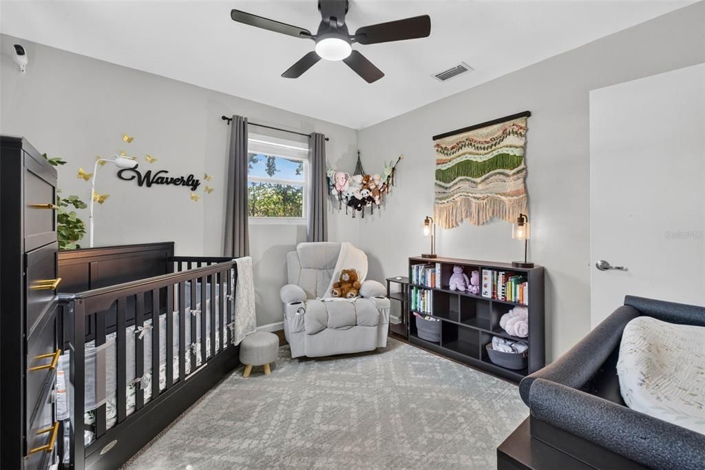 For Sale: $339,990 (3 beds, 1 baths, 968 Square Feet)