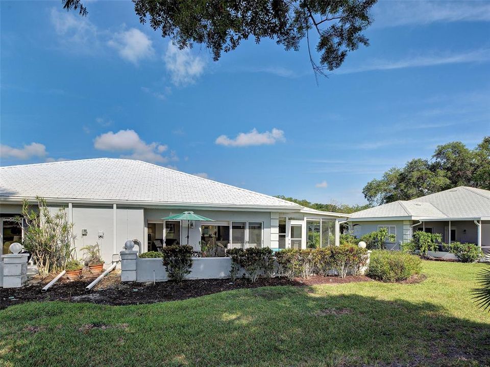 For Sale: $264,900 (2 beds, 2 baths, 1319 Square Feet)