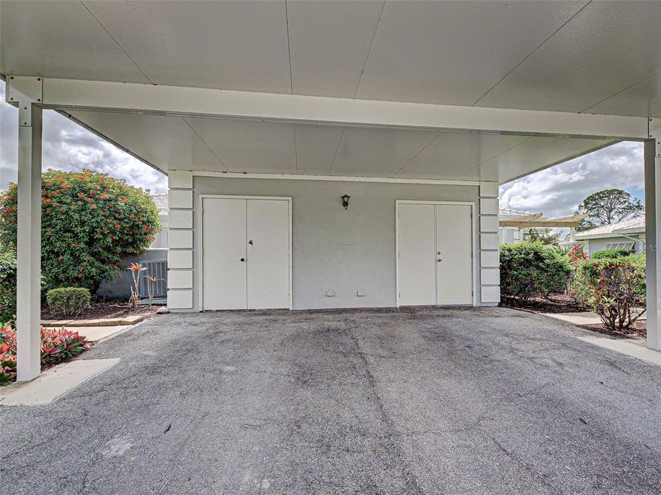 For Sale: $264,900 (2 beds, 2 baths, 1319 Square Feet)