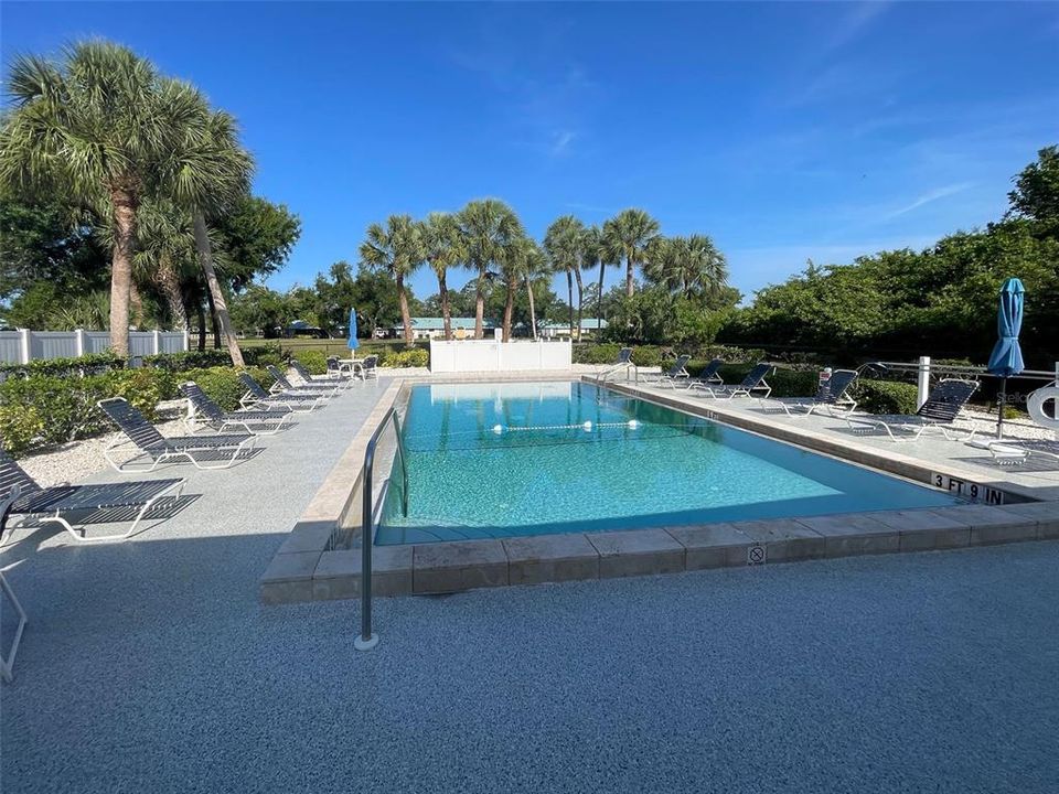 For Sale: $264,900 (2 beds, 2 baths, 1319 Square Feet)