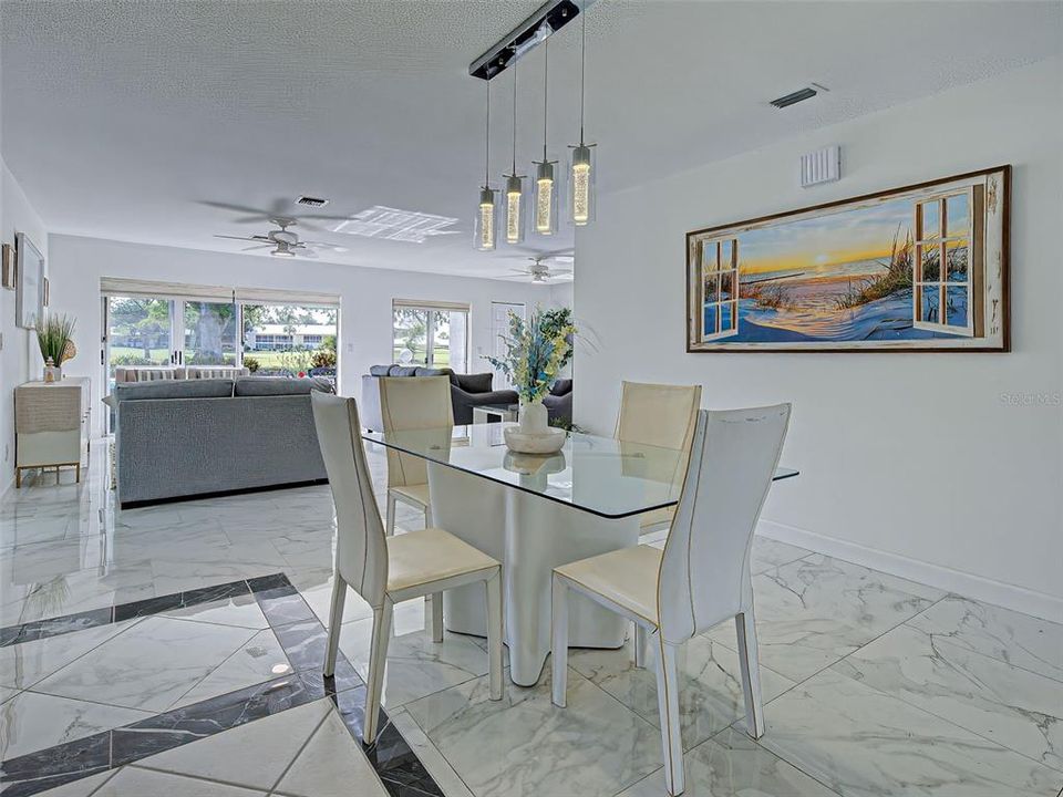 For Sale: $264,900 (2 beds, 2 baths, 1319 Square Feet)