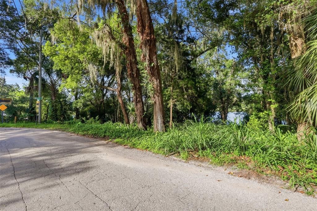 待售: $144,900 (0.59 acres)