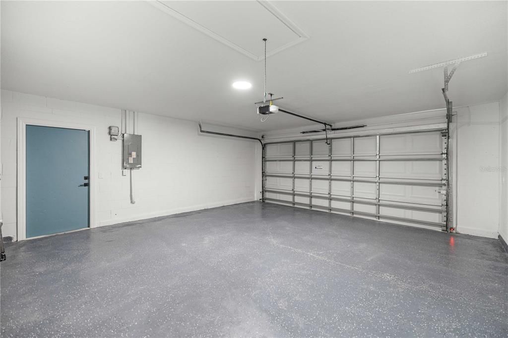 На продажу: $284,999 (3 спален, 2 ванн, 1421 Квадратных фут)