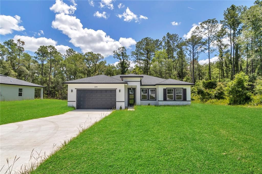 For Sale: $277,900 (3 beds, 2 baths, 1496 Square Feet)