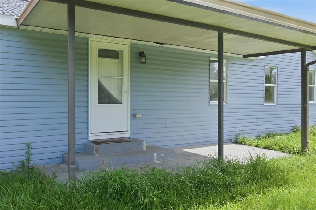 For Sale: $140,000 (3 beds, 1 baths, 1067 Square Feet)