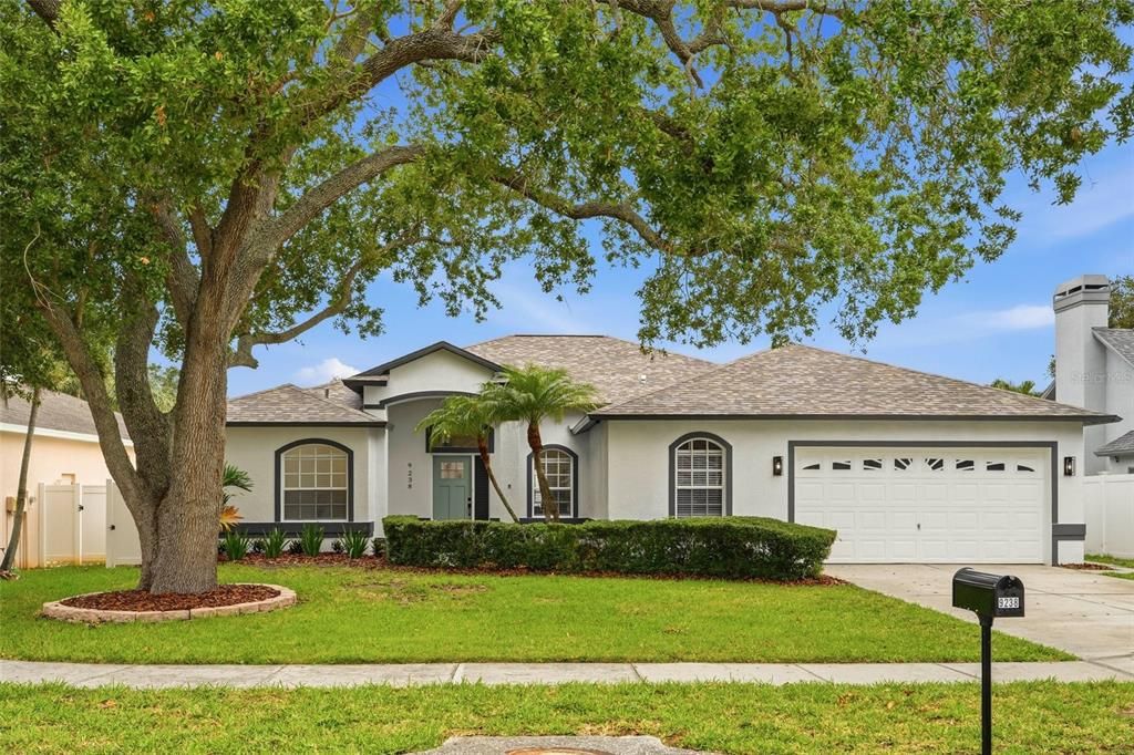 For Sale: $899,000 (4 beds, 3 baths, 2201 Square Feet)