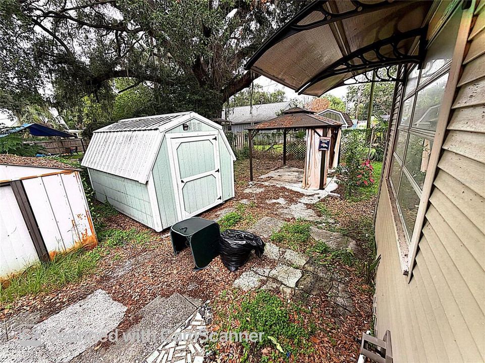 For Sale: $210,000 (3 beds, 2 baths, 1396 Square Feet)