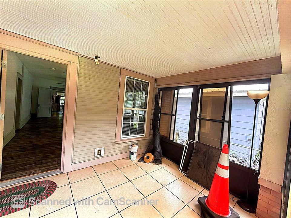For Sale: $210,000 (3 beds, 2 baths, 1396 Square Feet)