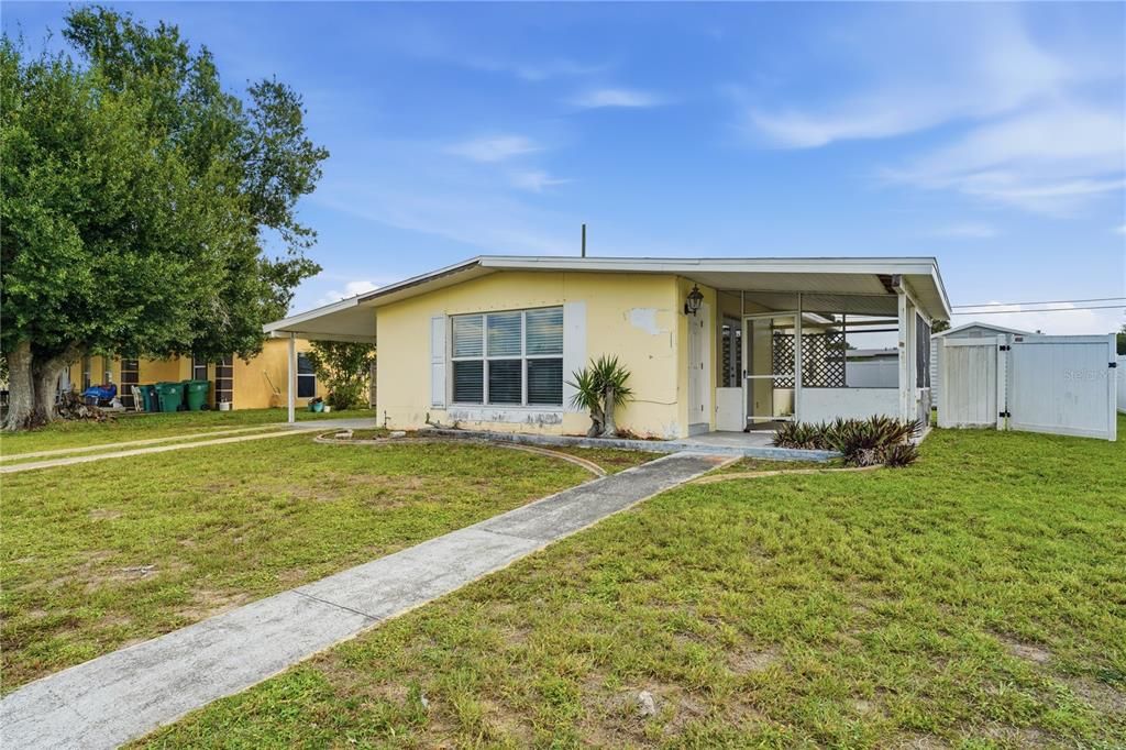 На продажу: $124,900 (2 спален, 1 ванн, 1356 Квадратных фут)