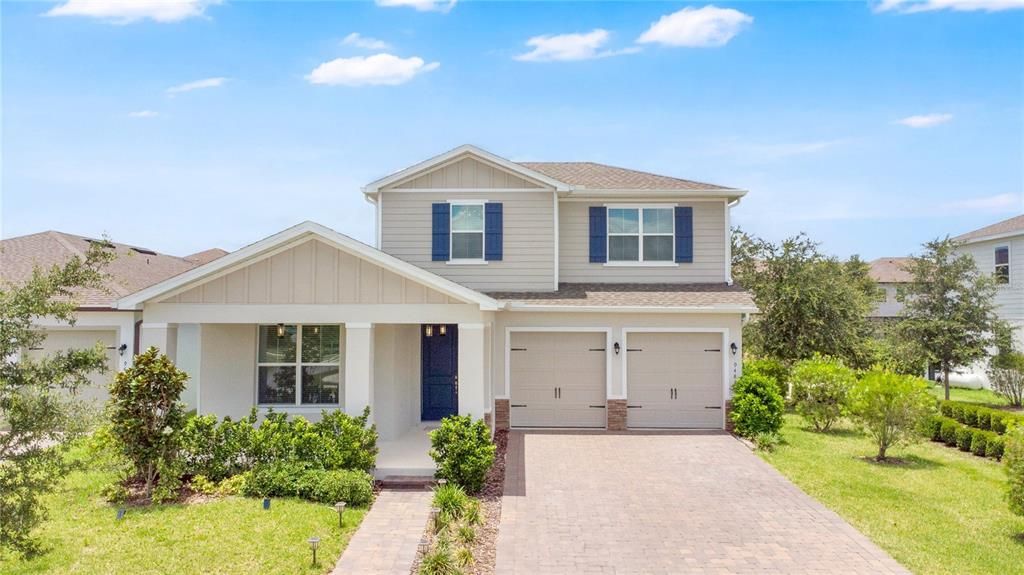 For Sale: $789,990 (4 beds, 3 baths, 2569 Square Feet)