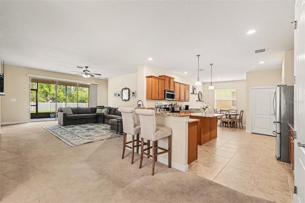 For Sale: $450,000 (4 beds, 3 baths, 2258 Square Feet)
