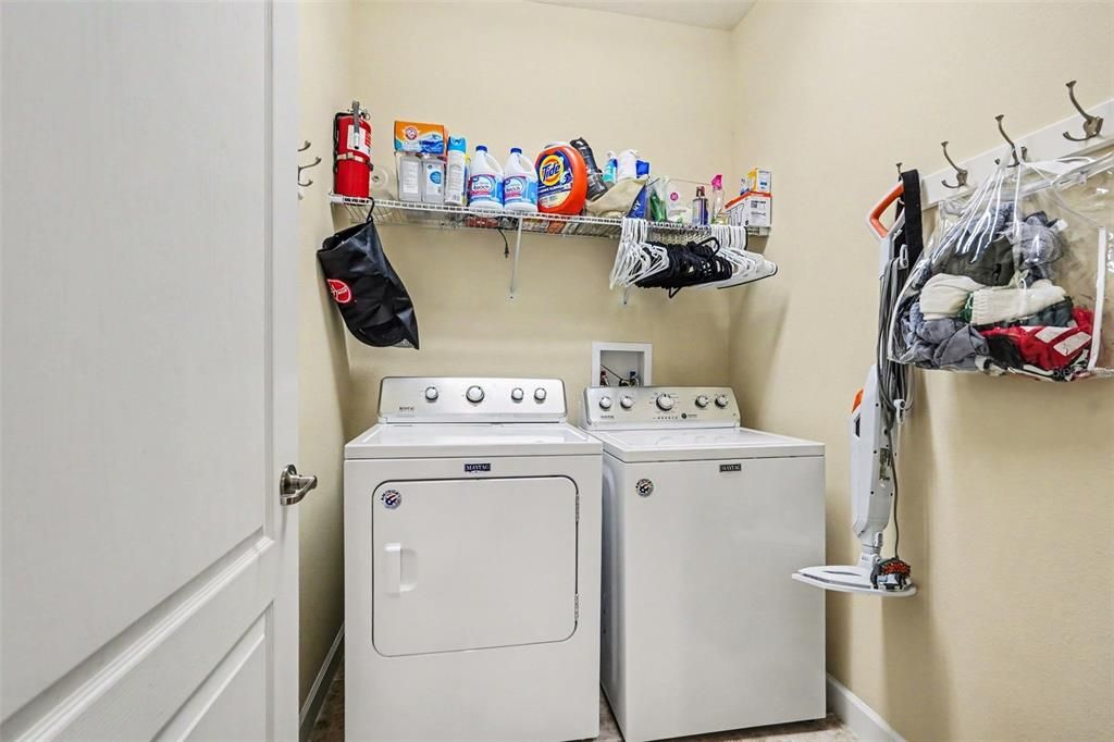 For Sale: $450,000 (4 beds, 3 baths, 2258 Square Feet)