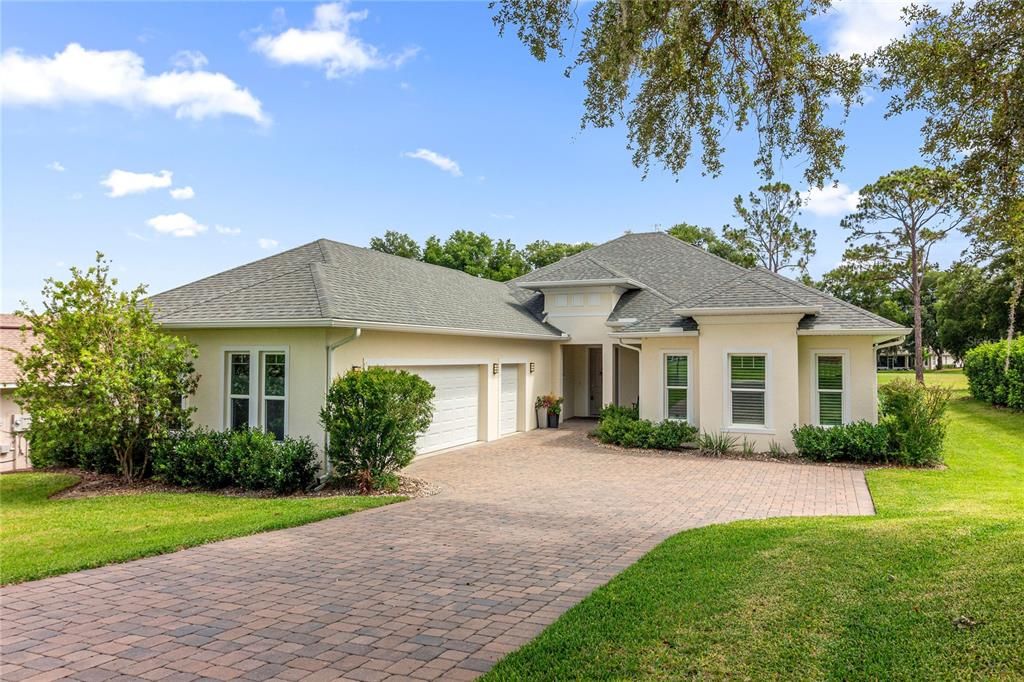 For Sale: $549,000 (4 beds, 3 baths, 2532 Square Feet)
