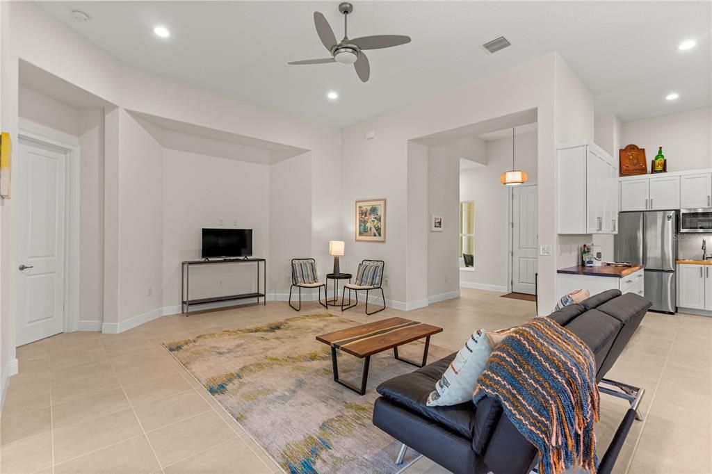 For Sale: $549,000 (4 beds, 3 baths, 2532 Square Feet)