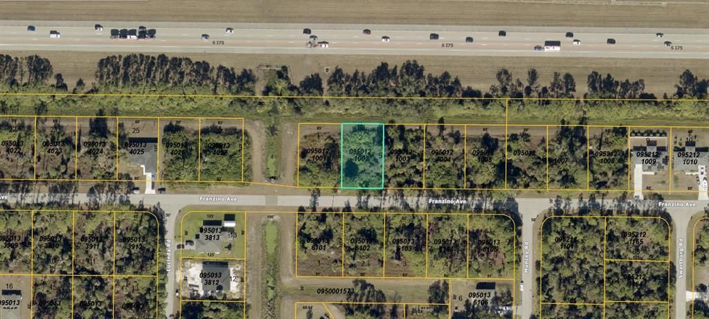 На продажу: $18,000 (0.23 acres)