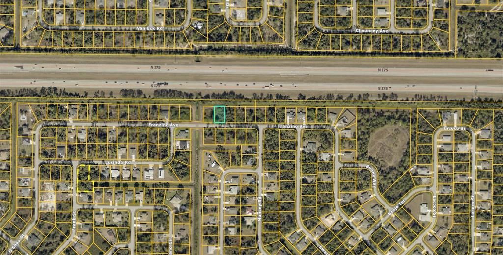 На продажу: $18,000 (0.23 acres)