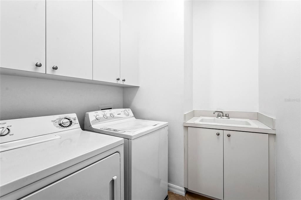 En Venta: $500,000 (2 camas, 2 baños, 1903 Pies cuadrados)