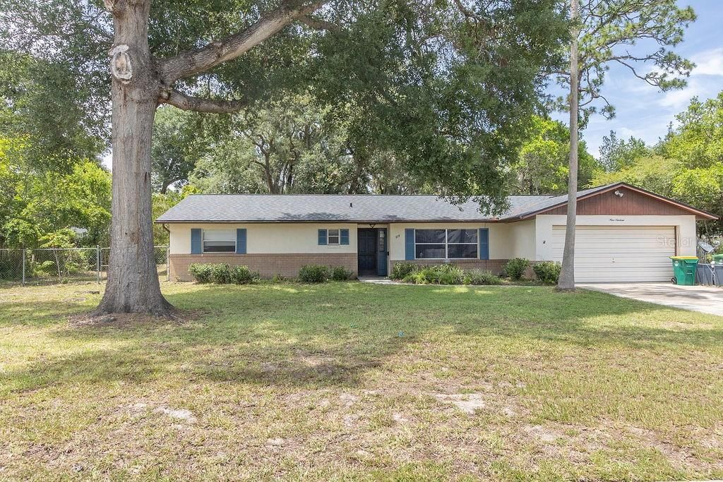 For Rent: $1,950 (2 beds, 2 baths, 1323 Square Feet)