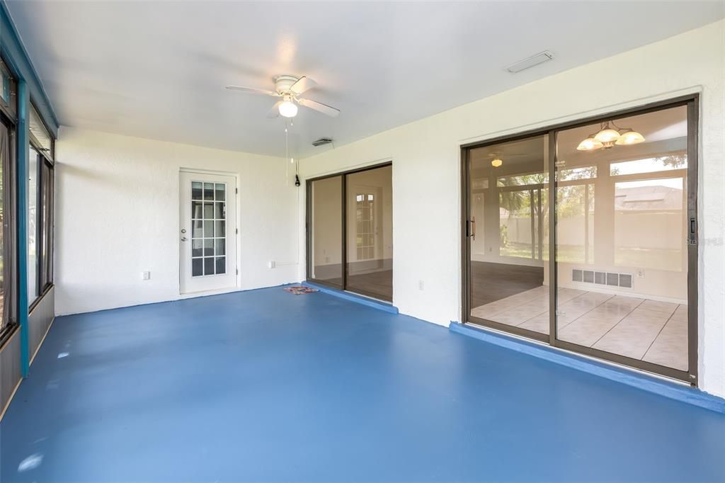 For Sale: $279,000 (3 beds, 2 baths, 2019 Square Feet)