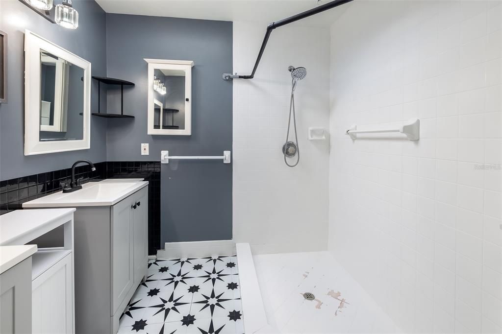 For Sale: $279,000 (3 beds, 2 baths, 2019 Square Feet)