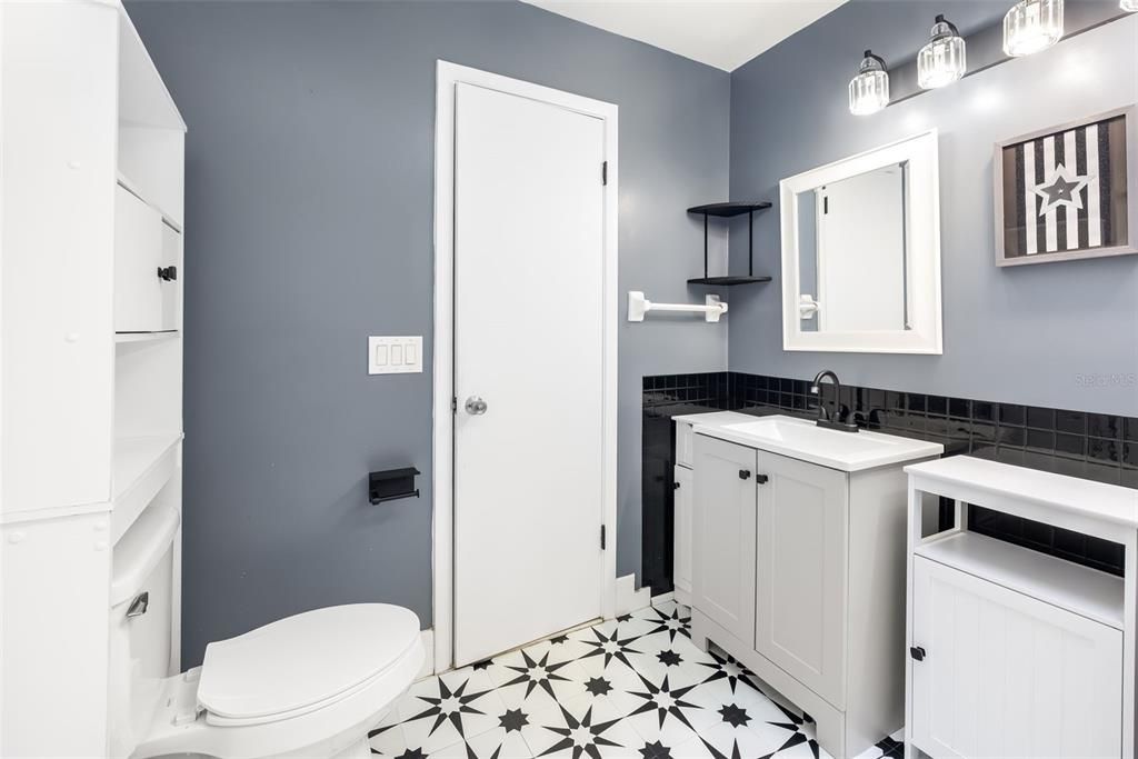 For Sale: $279,000 (3 beds, 2 baths, 2019 Square Feet)