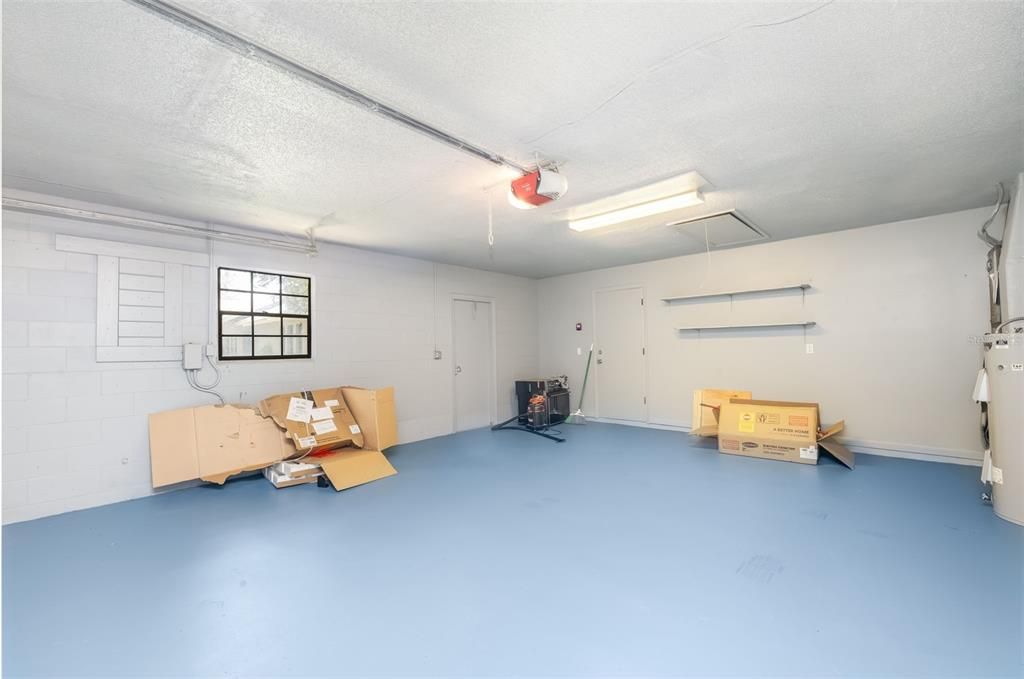 For Sale: $279,000 (3 beds, 2 baths, 2019 Square Feet)
