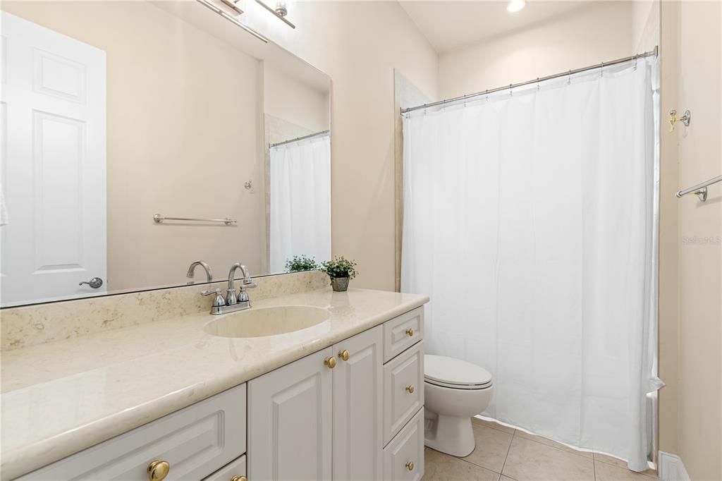 For Sale: $1,295,000 (3 beds, 3 baths, 3830 Square Feet)