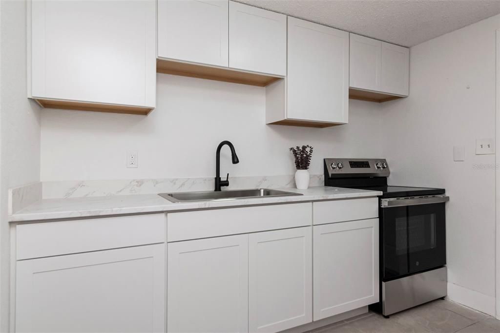 For Sale: $585,000 (8 beds, 0 baths, 2268 Square Feet)