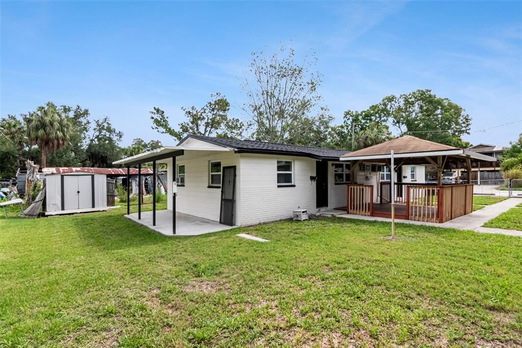 For Sale: $585,000 (8 beds, 0 baths, 2268 Square Feet)