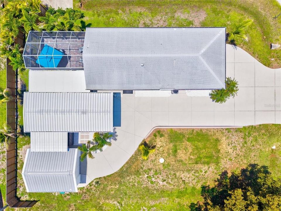 На продажу: $329,900 (2 спален, 2 ванн, 1368 Квадратных фут)