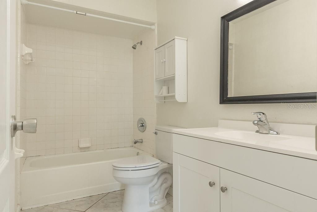 В аренду: $1,875 (3 спален, 2 ванн, 1183 Квадратных фут)