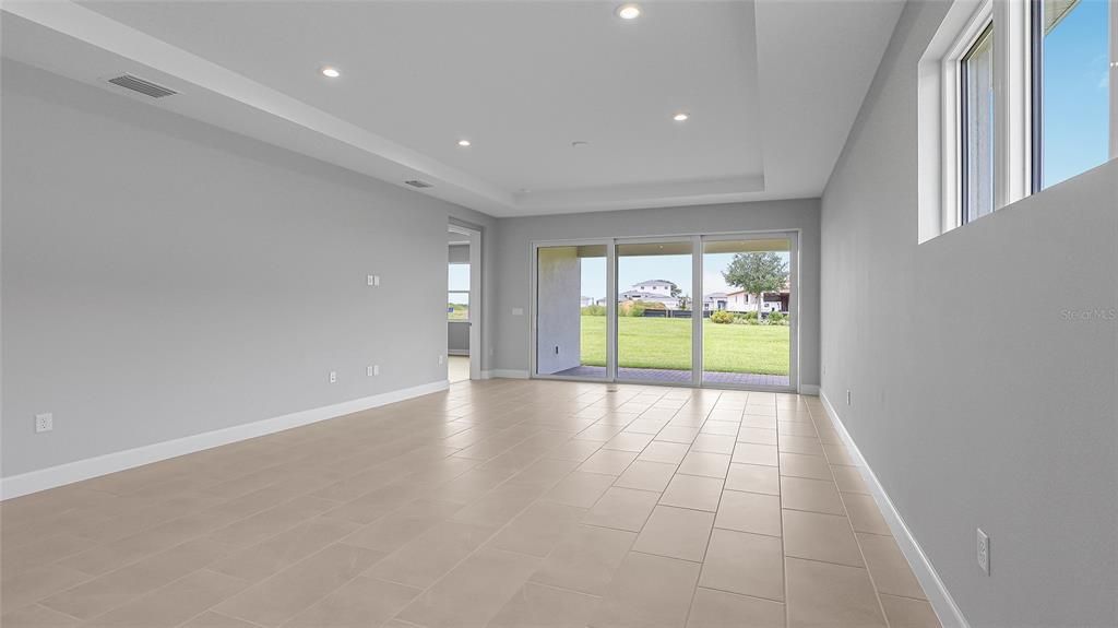 En Venta: $449,990 (3 camas, 2 baños, 1724 Pies cuadrados)